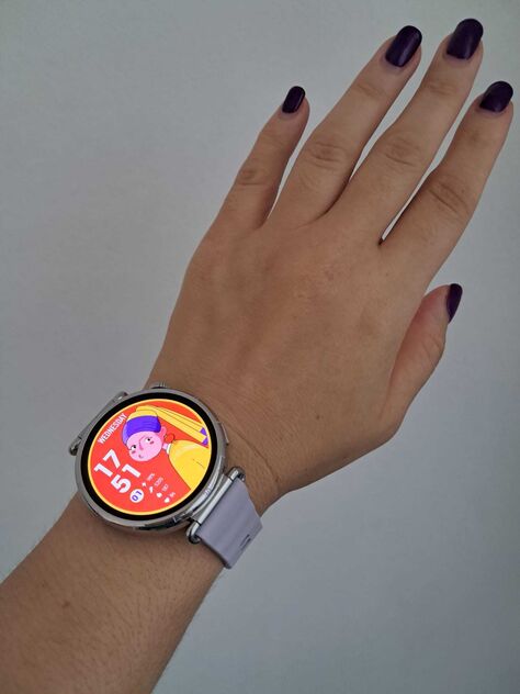 Smartwatch HUAWEI Watch GT 6 combina design elegante e monitorização de saúde