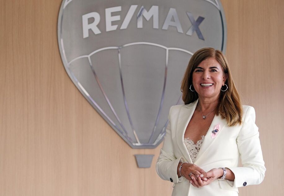 Beatriz Rubio com as filhas, Patrícia e Marta