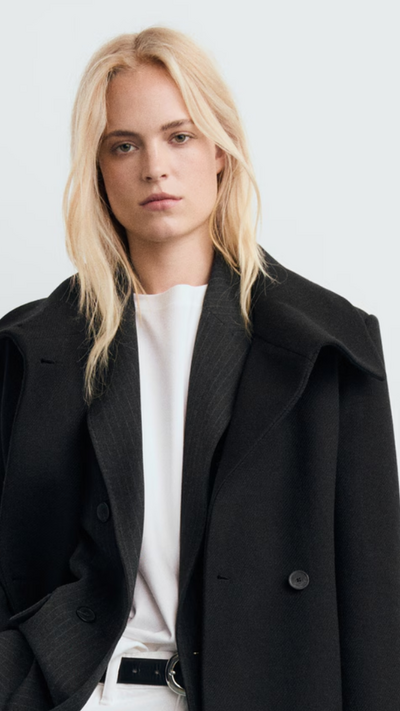 Mango lança sobretudo de lã virgem Manteco, ideal para o outono e inverno