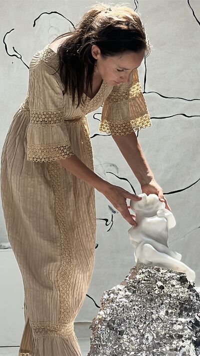 Eva Claessens expõe "Grace" na Herdade da Malhadinha