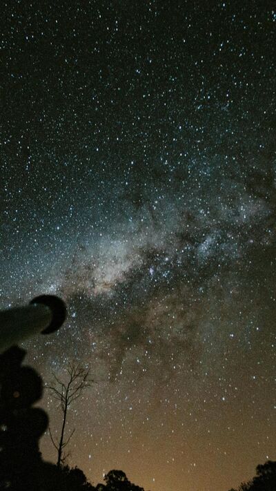 Calendário dos signos desatualizado? Astróloga explica