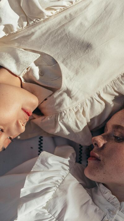 AVC afeta mulheres: sinais como desmaios e confusão, além dos clássicos