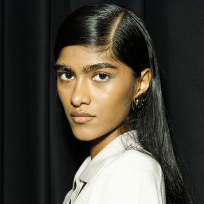 Phyto 7 Elixir, óleo capilar, revitaliza os fios, conferindo brilho sem peso, replicando resultados de salão