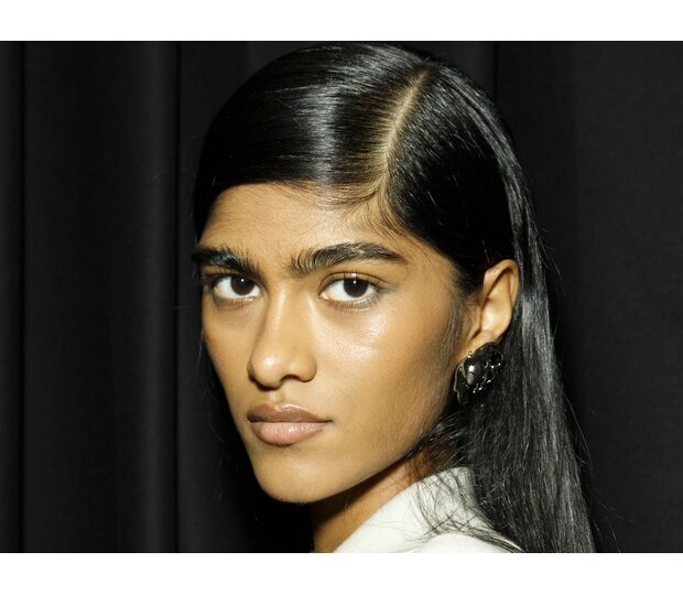 Phyto 7 Elixir, óleo capilar, revitaliza os fios, conferindo brilho sem peso, replicando resultados de salão