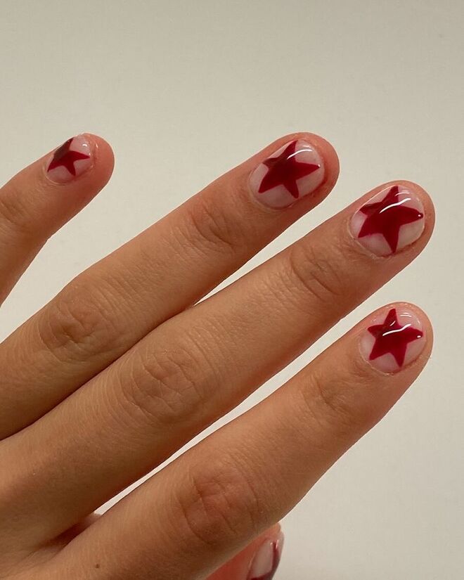 Uma forma divertida de aderir às cores festivas, sem estar diretamente associada. 5 estrelas!