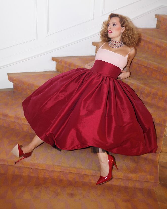 Maria Morango em Redondo Brand para os Globos de Ouro