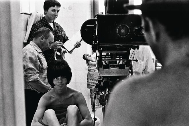 Brigitte Bardot surge espontânea e livre nas fotografias inéditas de Jicky Dussart