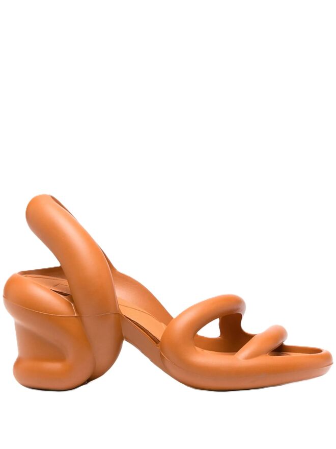 Sandálias Kobarah, €130, Camper