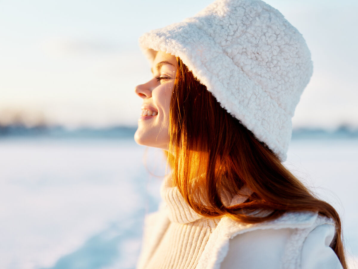 Pele saudável: alerta sobre envelhecimento precoce provocado por hábitos diários