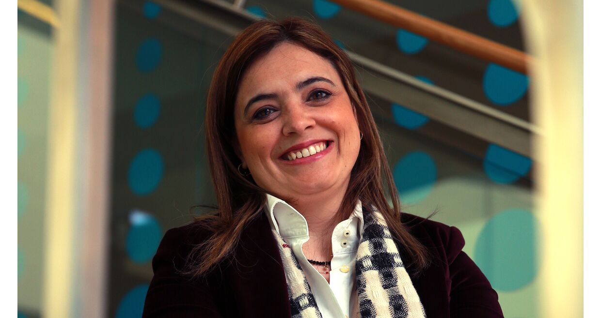 Carla Eliana Tavares aborda desigualdades de género no setor de seguros