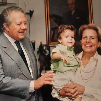 Mário Soares e Maria Barroso com o neto, Mário Barroso Soares