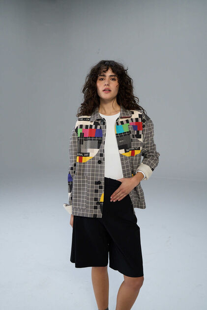 Coleção exclusiva revive memórias televisivas com visuais nostálgicos