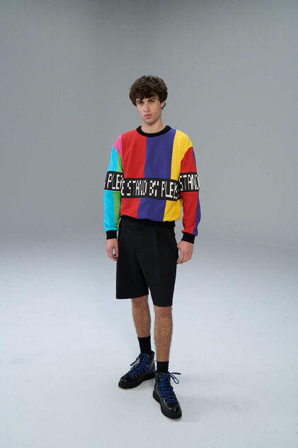 Coleção exclusiva revive memórias televisivas com visuais nostálgicos