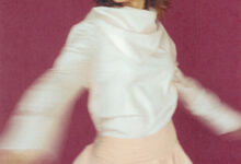 Camisola, Mango. Saia, Béhen.