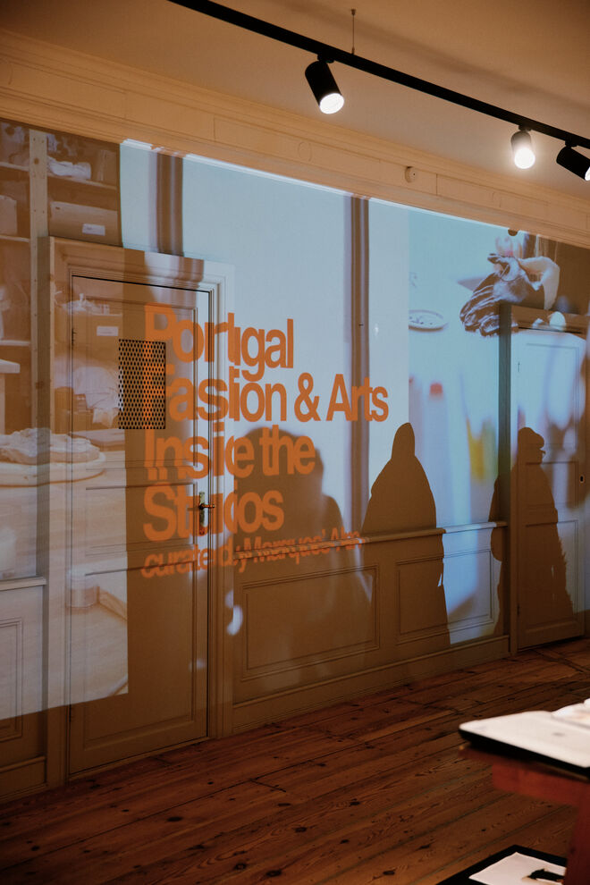 Mostra da moda portuguesa na semana da moda de Copenhaga, com curadoria de Marques'Almeida