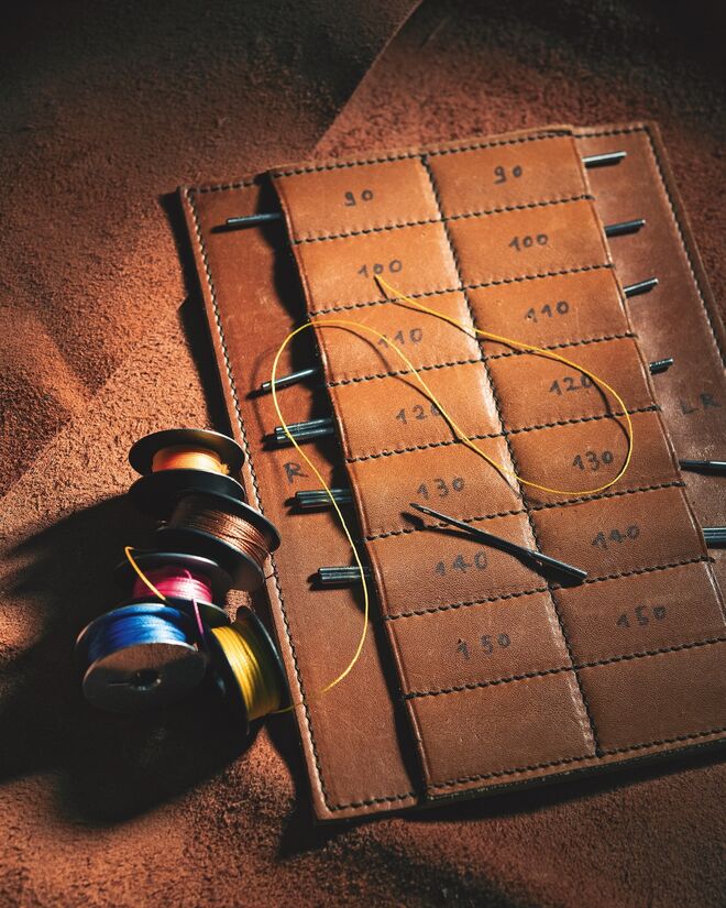 Ferramentas dos artesãos da oficina parisiense