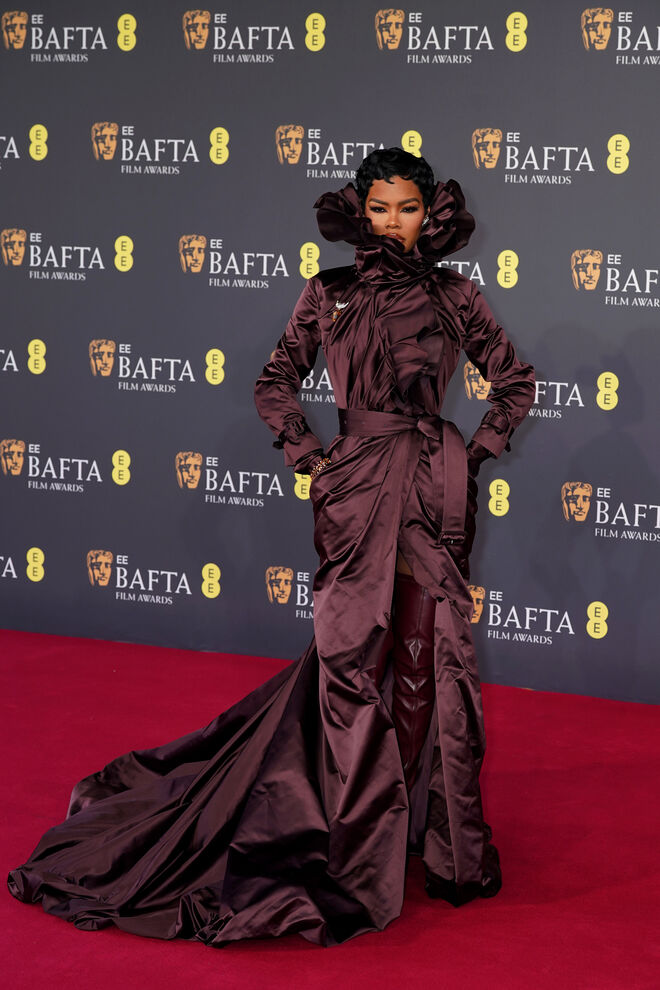 HIT: Teyana Taylor em Burberry, drama, drama, drama