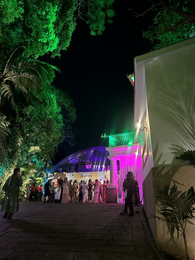 Baile da Arara tem Carina Caldeira e inspiração portuguesa.
