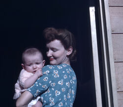 Dia da Mãe: homenagem às mães de filhos pequenos e adolescentes, heroínas do quotidiano