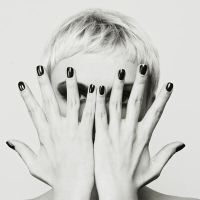 Técnica de tapping para reduzir o stress e promover bem-estar, sem agulhas