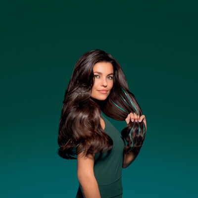 Cabelo forte e crescimento rápido? A proteína pode ajudar a tempo do verão