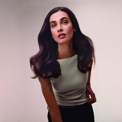 Cabelo saudável começa no couro cabeludo: ciência capilar e envelhecimento