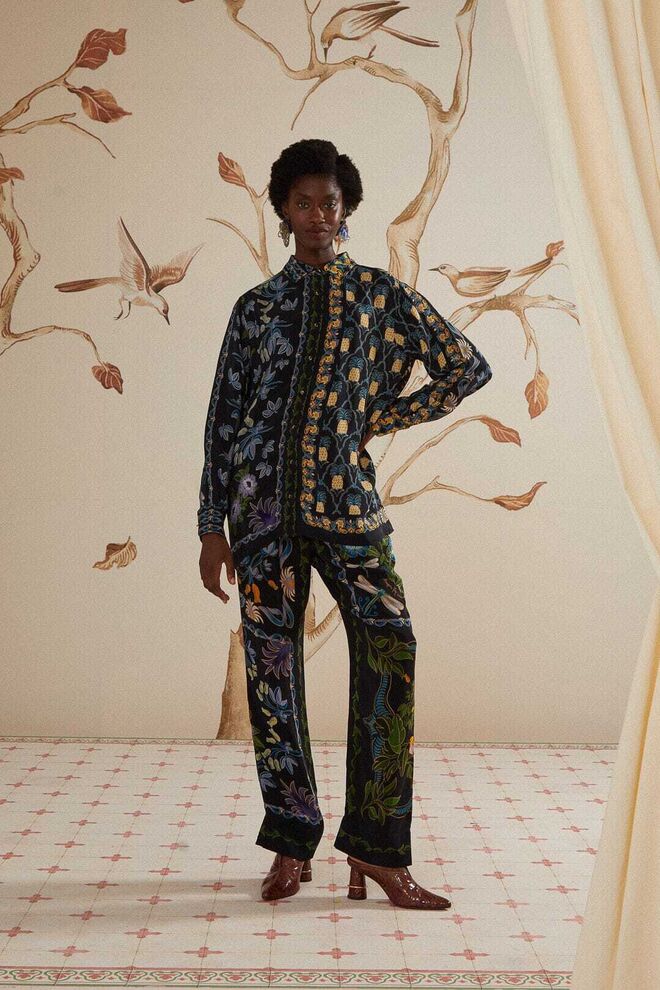 A moda encontra conforto e estilo em novas peças para usar em casa.
