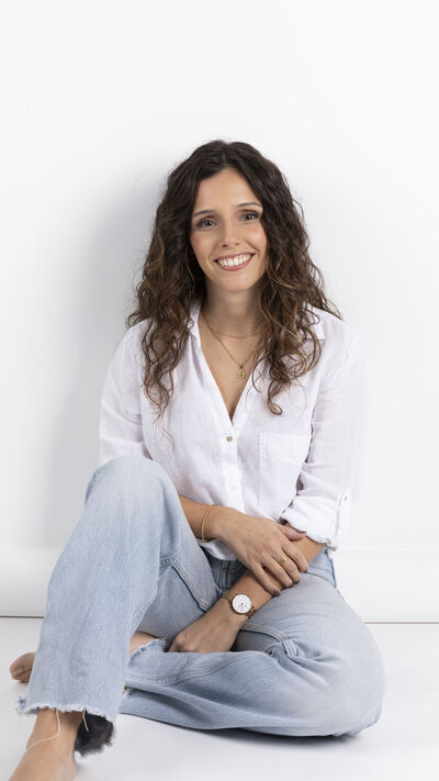 Psicóloga Patrícia Gonçalves aborda autoestima feminina em novo livro