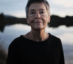 Maria João Pires aborda palco, piano e evolução