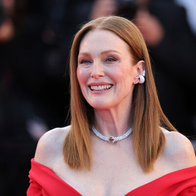  Julianne Moore 