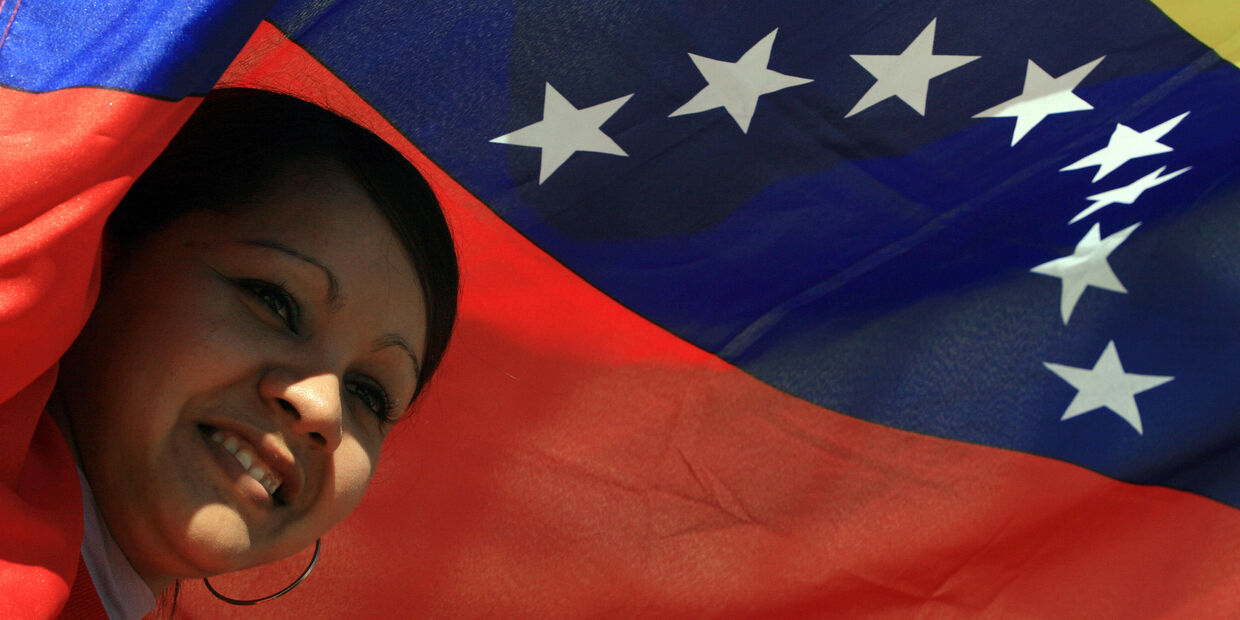 Venezuelanos sofrem à distância 