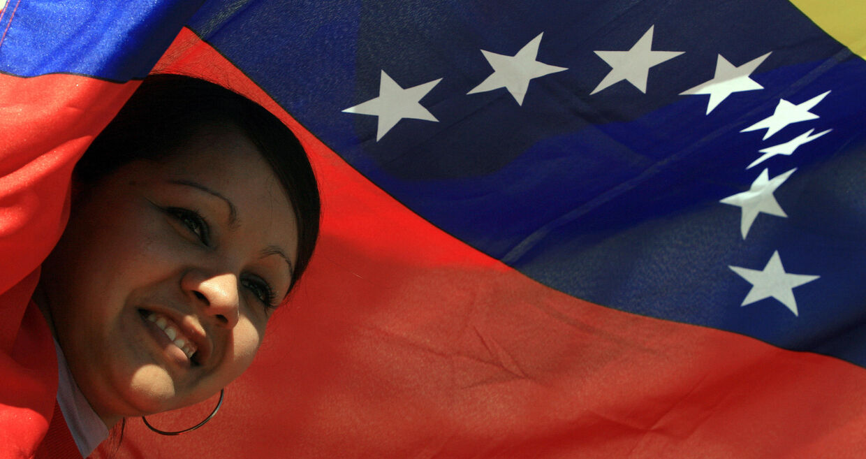 Venezuelanos sofrem à distância 