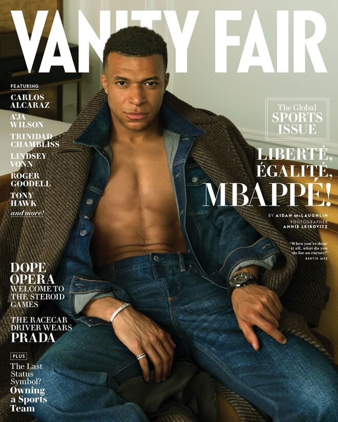 Kylian Mbapp é, jogador do Real Madrid e capitão da seleção francesa, foi capa da primeira edição global dedicada ao desporto da revista Vanity Fair, publicada em maio. O atleta é também uma das principais caras da Dior.