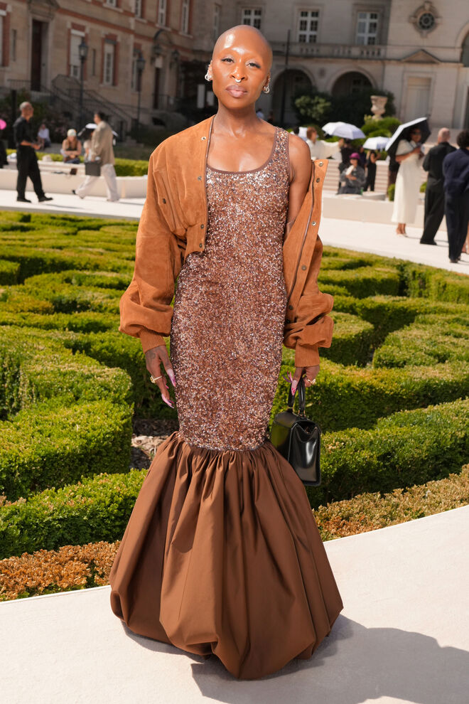 Cynthia Erivo no desfile da Balenciaga 